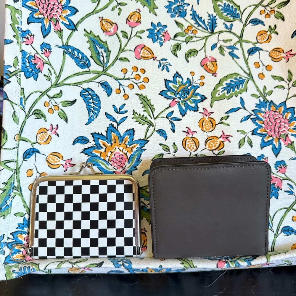 Checkered and Solid Wallet Duo